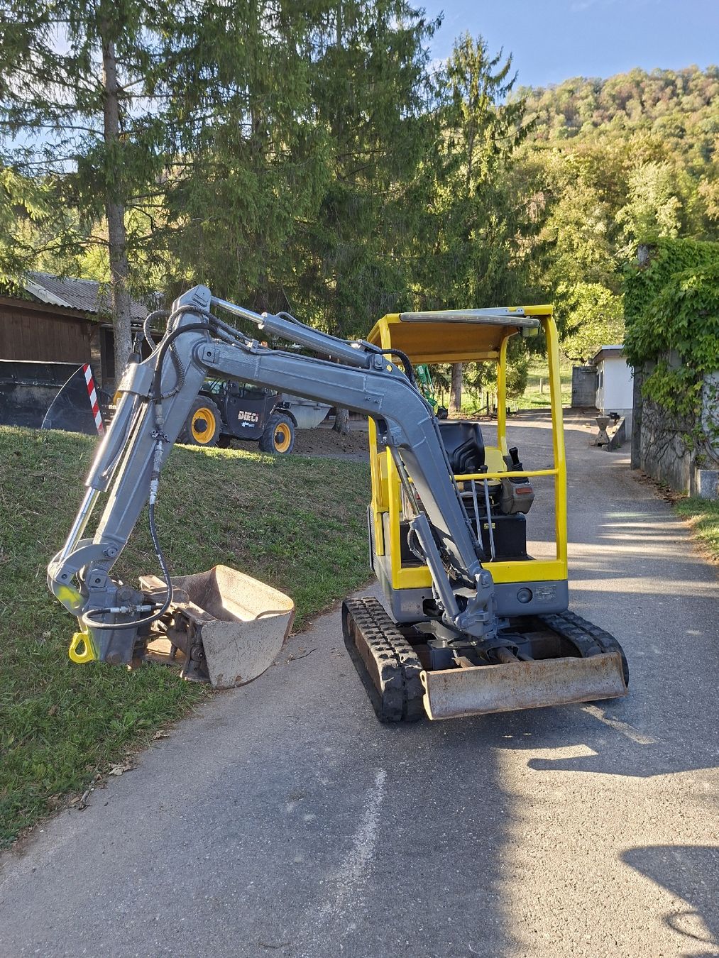 Volvo Escavatori: Volvo EC15B Bagger – Usato da Niederlenz venduto da papa1965 1