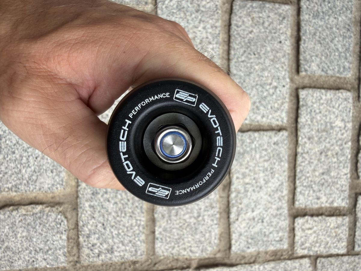 Toutes les pièces détachées moto: Motorrad Achsschützer Evotech Performance – D'occasion à Dagmersellen par Lunatico82 2
