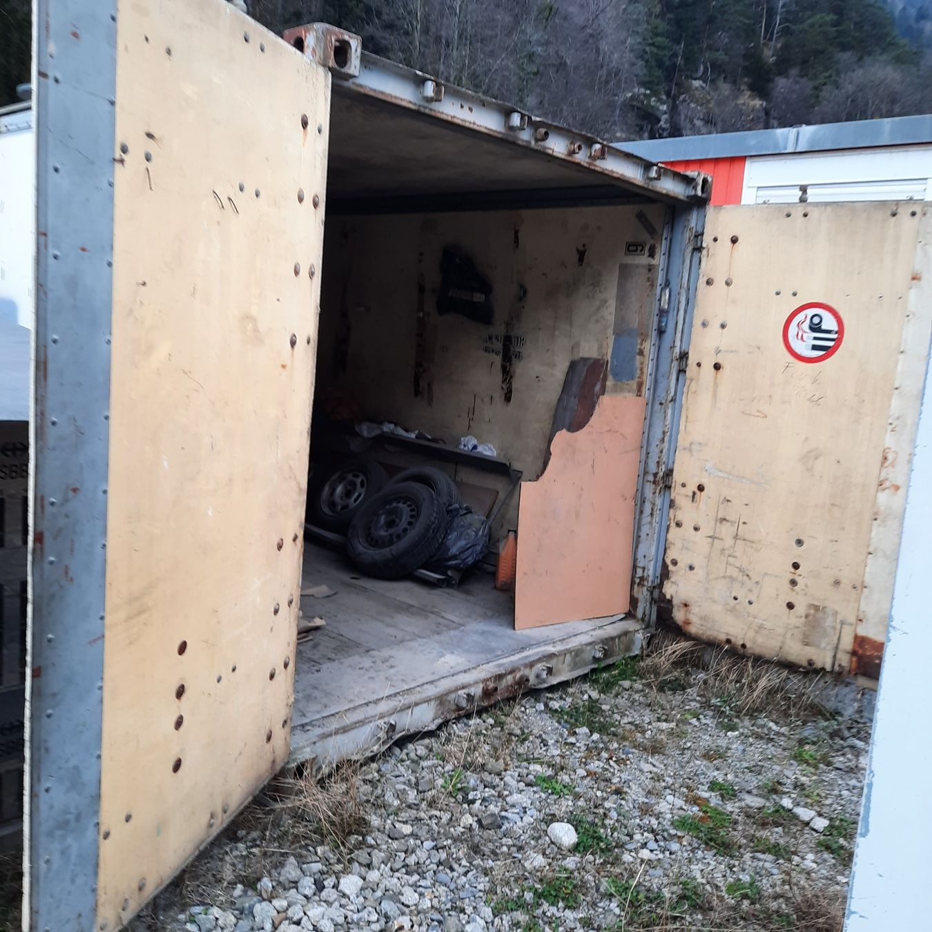 Contenitori edile: Baucontainer Barake Container Seecontainer Bagger Huki kran – Usato da Kriens venduto da auto-profi 5