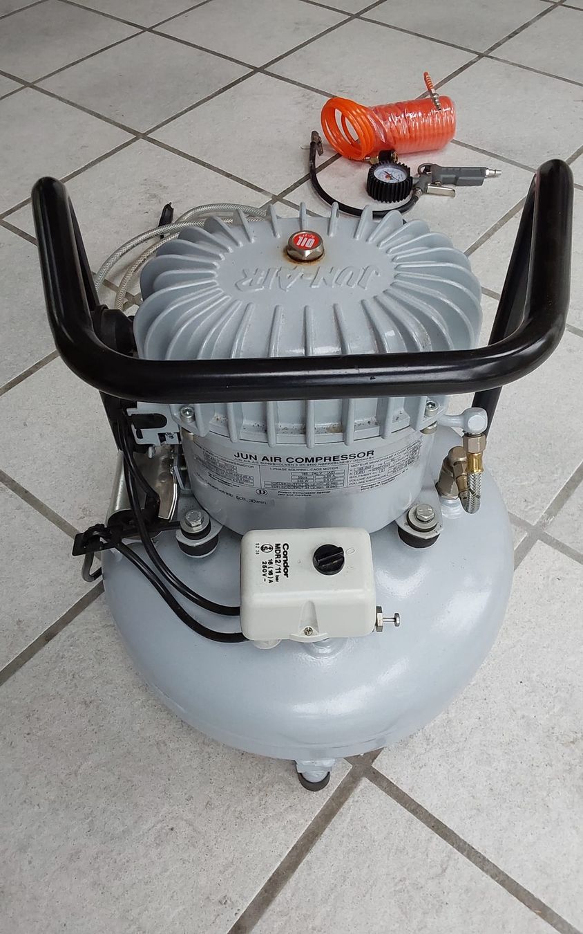 Jun-Air Kompressoren: JUN-AIR Compressor extrem leise – Gebraucht aus Mühledorf SO von schnulli51 3
