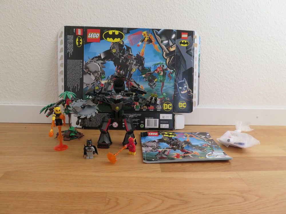 LEGO Batman Mech vs. Poison Ivy Mech 76117 LEGO DC Acheter sur