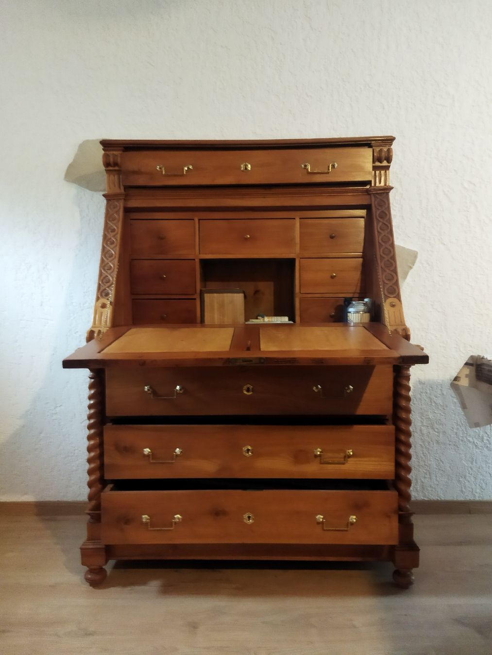 Cassettiere: secrétaire artisanal – Usato da Courtételle venduto da Netha 2
