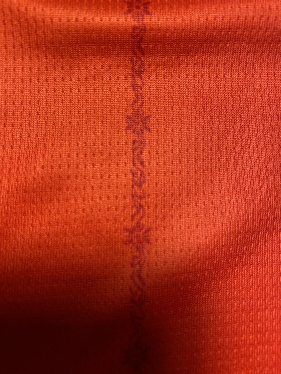 Schweizer Nati Leibchen & Hosen: Schweizer Fussball Nationaltrikot – Neu und originalverpackt aus Wil SG von  8