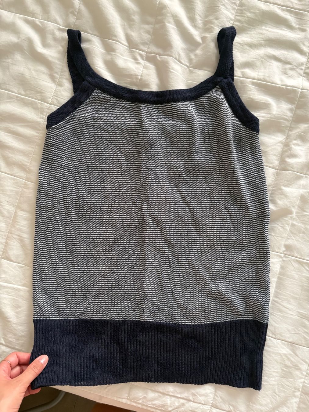 Top: viscose + linen sleeveless top – Usato da Frauenfeld venduto da Classiclover 1