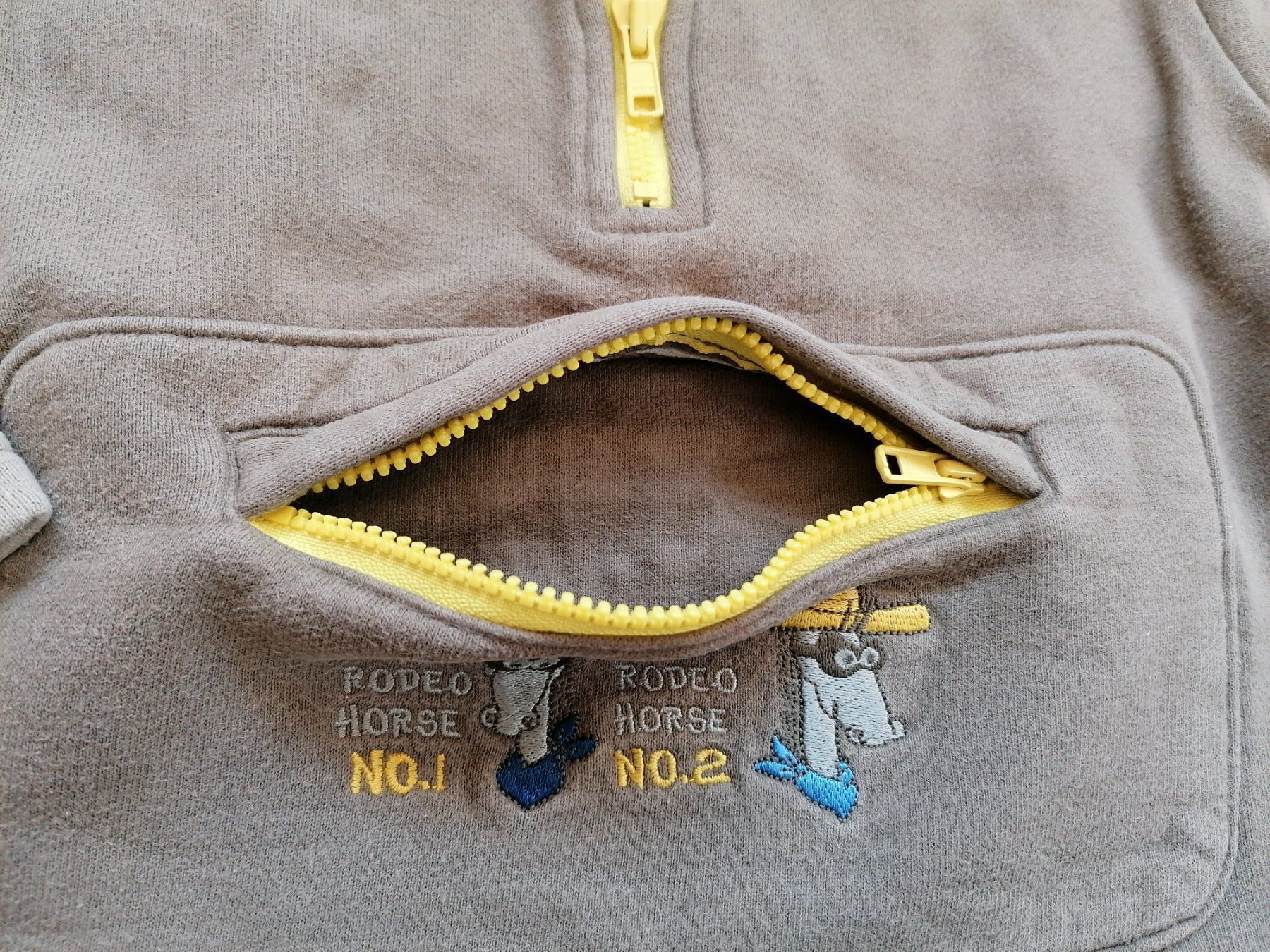 Pullover & Sweatshirts: Pullover Gr 80 – Gebraucht aus Büttikon AG von Amineah 1