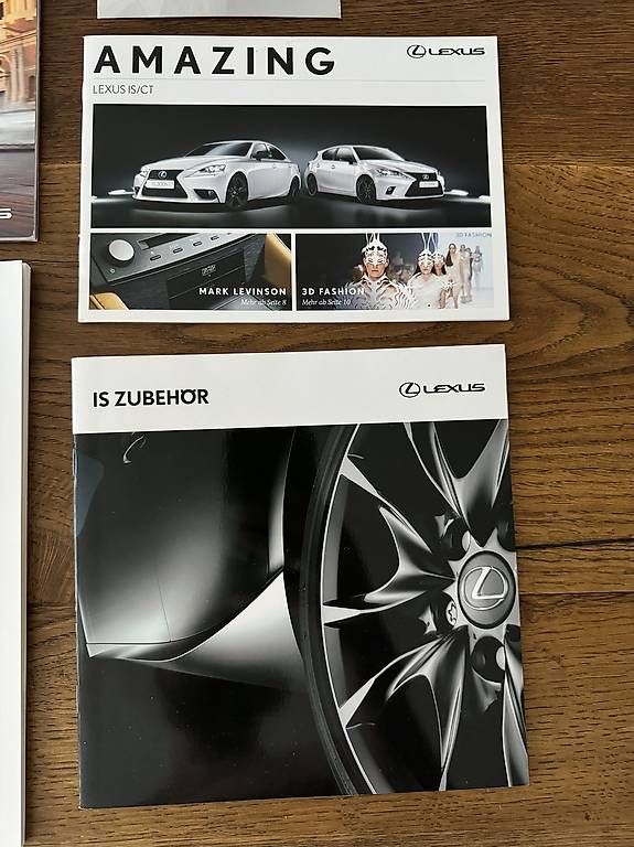 Documenti: Lexus is Prospekte Generation XE3 – Usato da Luzern venduto da tooltimeO 2