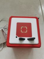 Rote Toniebox mit Ladestation