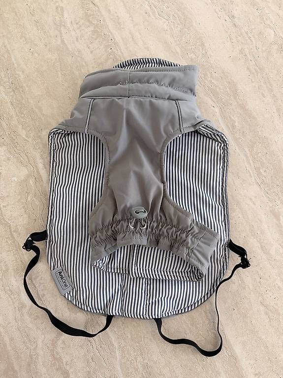 Abbigliamento: Hundejacke klein – Usato da Oftringen venduto da Ninavfen 1