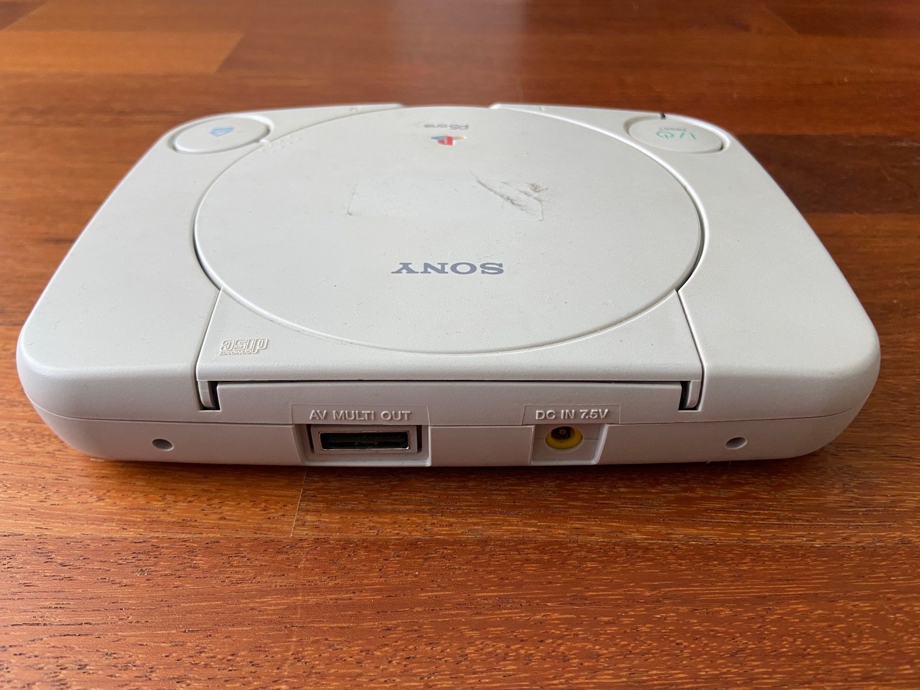 Sony Konsolen: Playstation PSone (inkl 2 Controller und 2 Games) – Gebraucht aus Wangs von scheloli 2