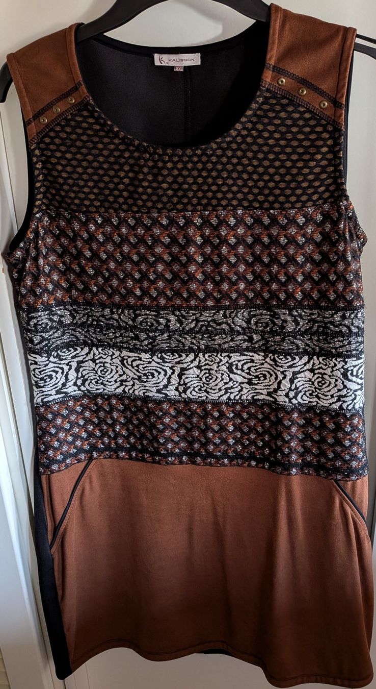 Vestiti: Ensemble composé d'une robe et d'une veste KALISSON – Usato da Villariaz venduto da Mariejoconde 2