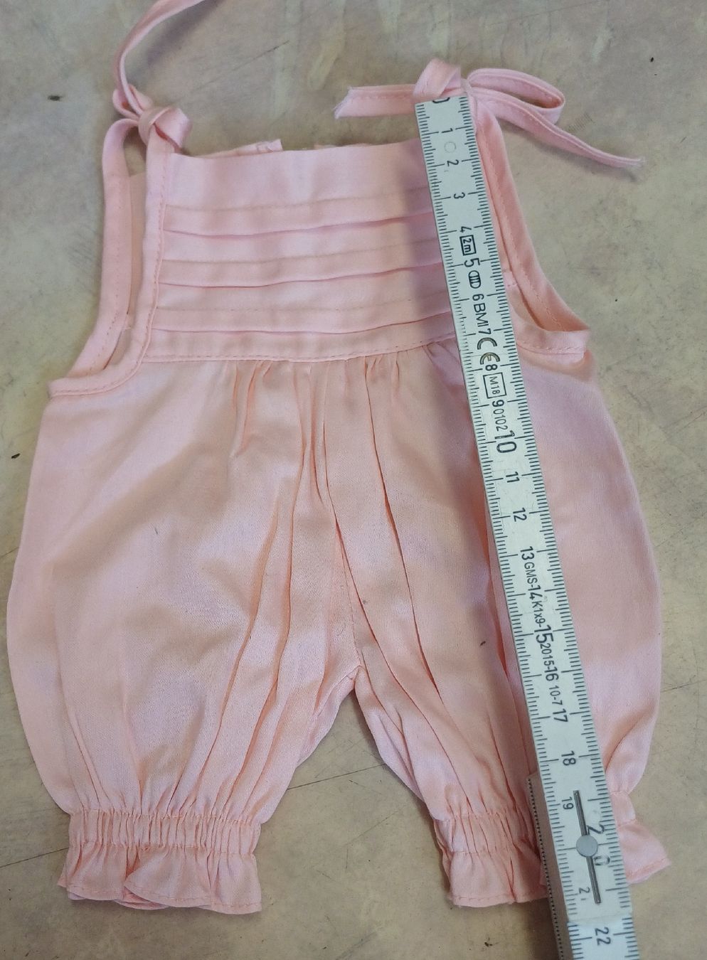 Bambole: Puppenkleid – Usato da Merenschwand venduto da Brockinell 2
