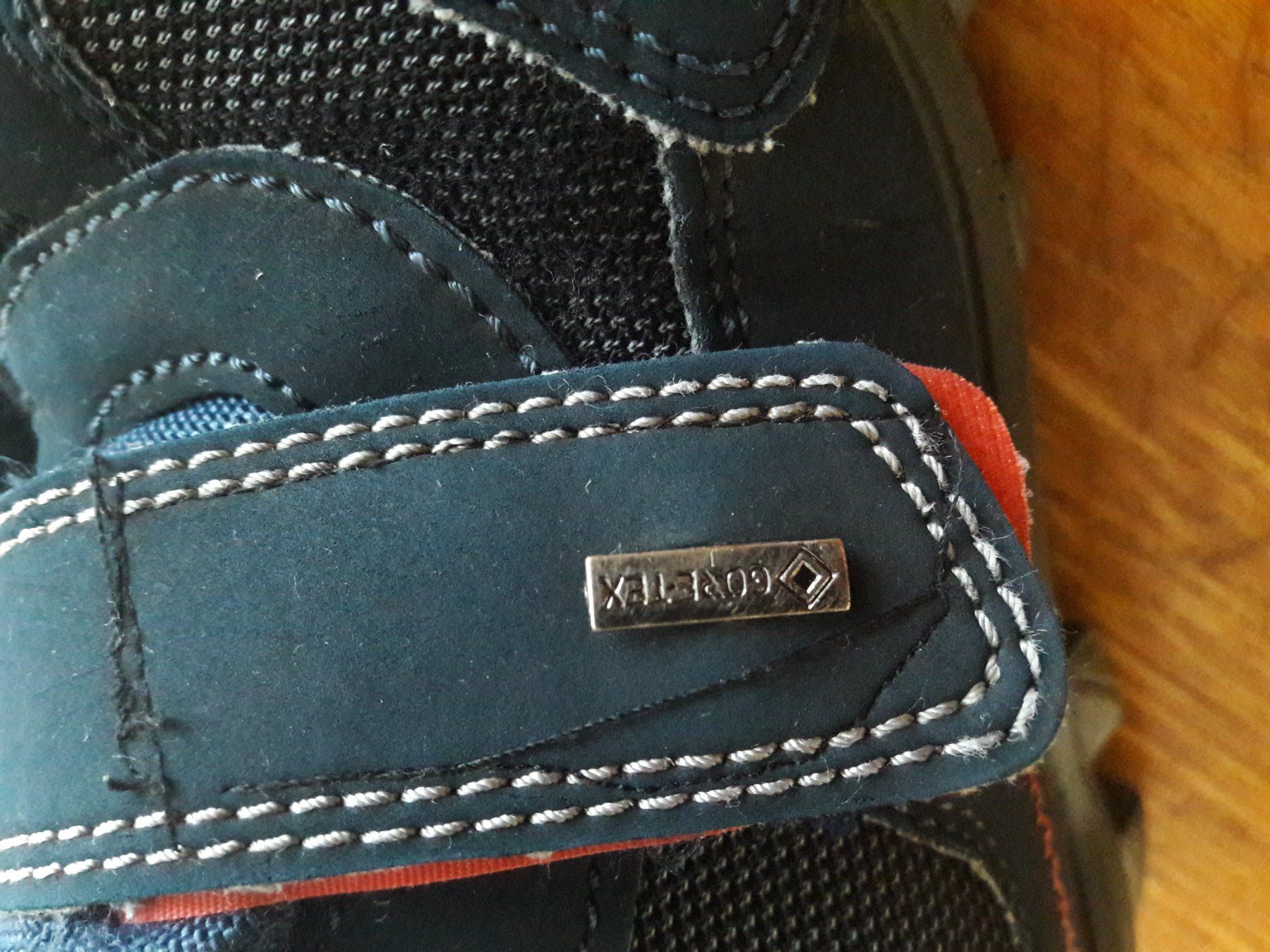 Primigi Schuhe für Jungen: WINTERSTIEFEL GORE TEX - KINDER - PRIMIGI - 33 – Gebraucht aus Luzern von miocarobabbonetoscan 1