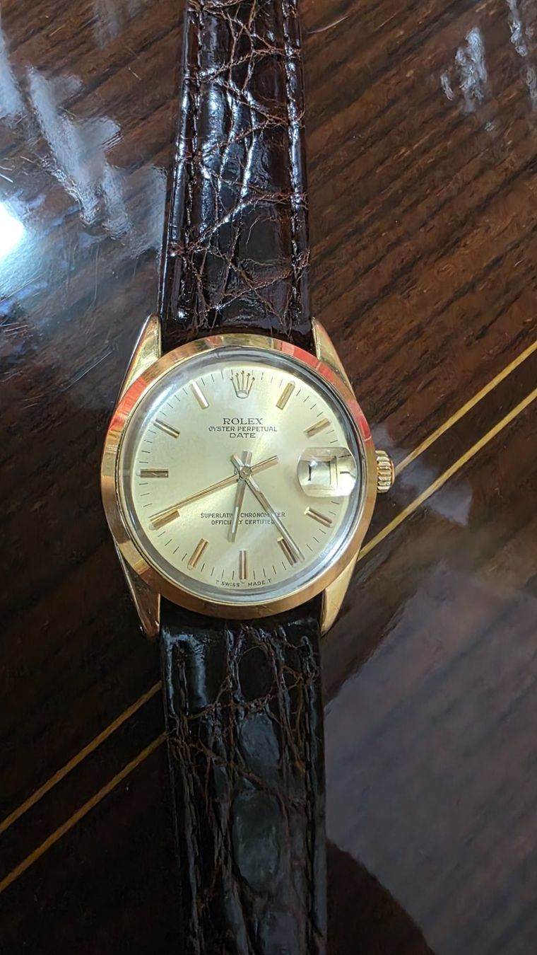 Rolex Montres: Rolex Oyster Perpetual Date Ref. 15505 – D'occasion à Schlieren par Soriafranco 1