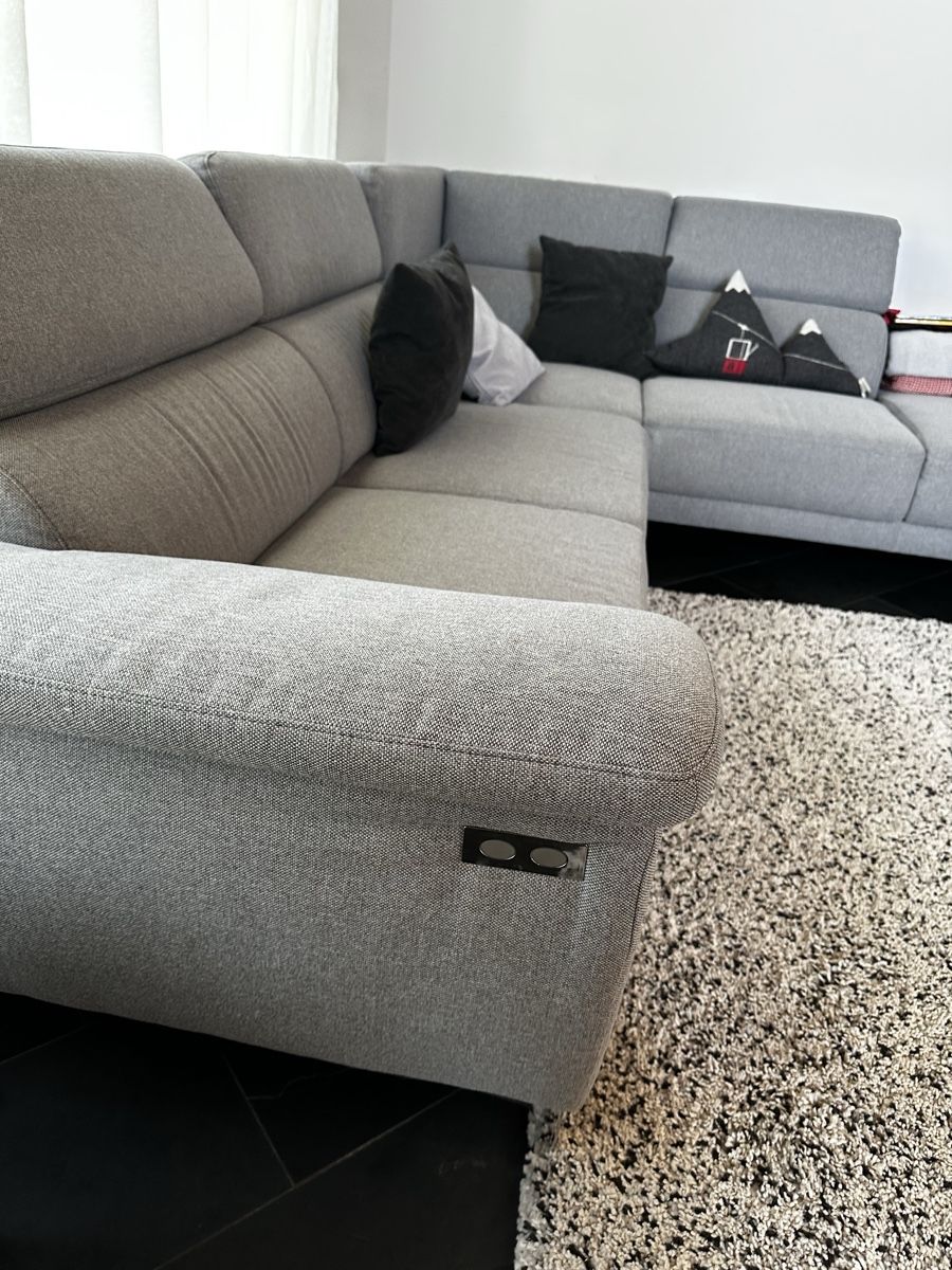 Divani: Grey Sectional Sofa Electric Recliner Used – Usato da Pfaffhausen venduto da danbacarin 3