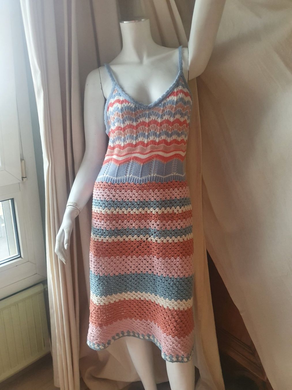 Kleider: Robe et  gilet crochet T40 – Neu und originalverpackt aus Thônex von lacomtessedesfees 1