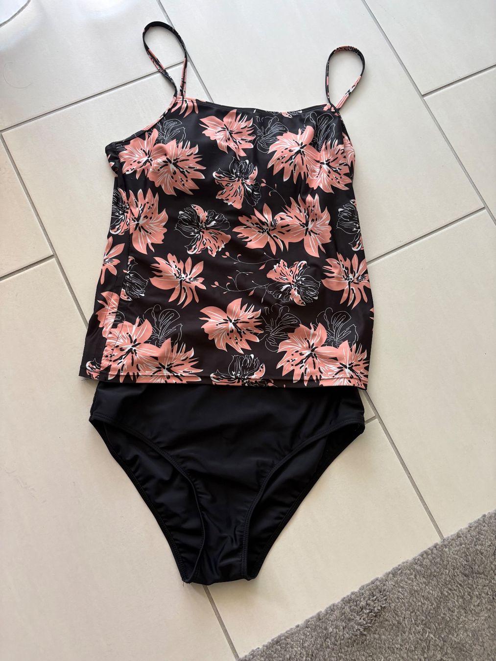 Maillots de bain & Bikinis: Badeanzug Tankini Gr. L – Neuf (Voir description) à Bergdietikon par Utiger55