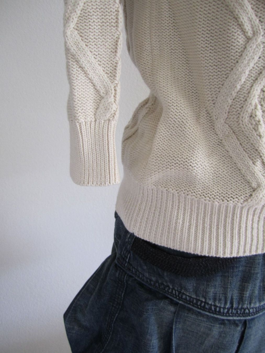 Mango Maglioni & Felpe: Pull torsadé de MANGO – Nuovo e nell'imballaggio originale da Lausanne venduto da Kmm03 2