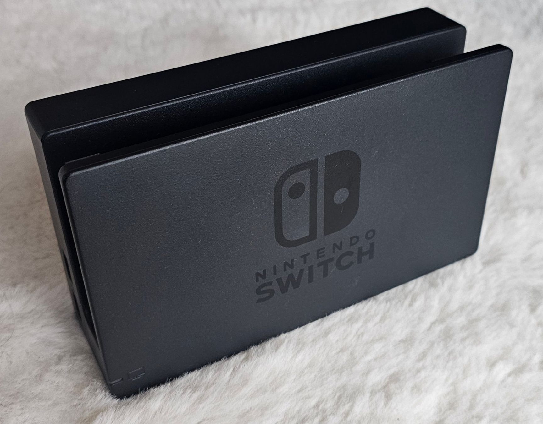 Dockingstation: Nintendo Switch 1 Dockingstation inkl. Netzteil – Gebraucht aus Arni AG von StrohhutG 1
