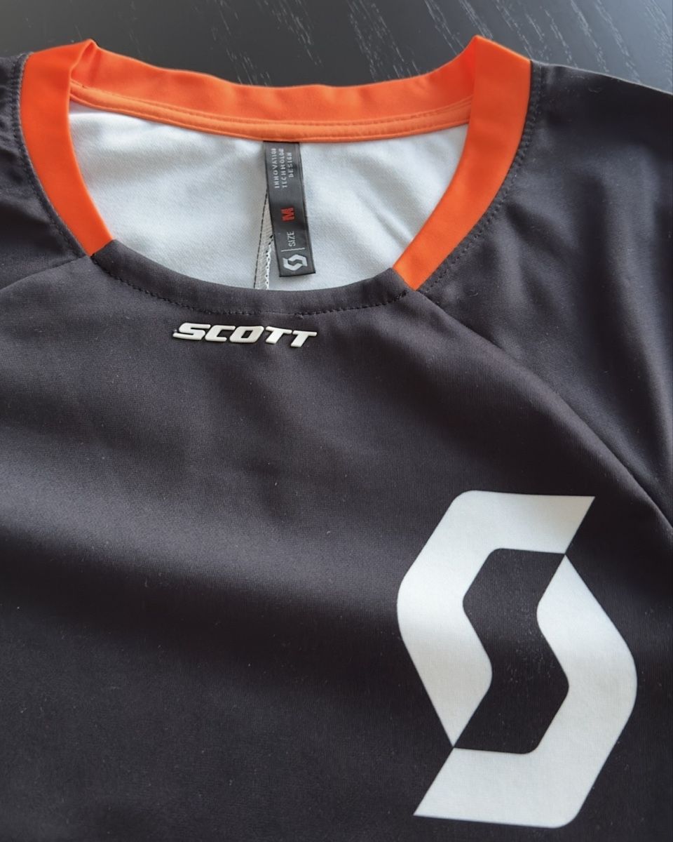 Scott Leibchen & Hosen: SCOTT Trail Vertic - noir/orange exotique - M – Gebraucht aus Lengnau BE von Dali. 3