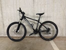 Cannondale Mountainbike schwarz Grösse M guter Zustand