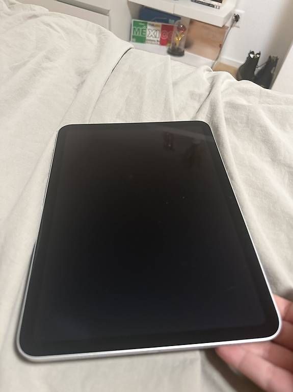 Tablet PC: Ipad 128GB 2025 – Gebraucht aus Bulle von Kathboss 1