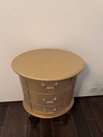 Eleganter Nachttisch / Beistelltisch mit 3 Schubladen