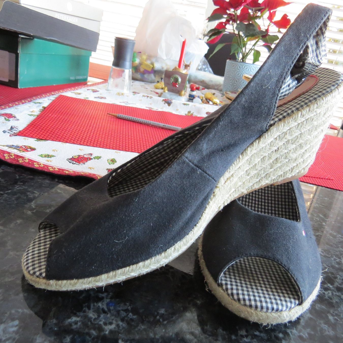 Tommy Hilfiger Scarpe da donna: Tommy Hilfiger heels Grösse 39 – Nuovo (secondo la descrizione) da Einsiedeln venduto da rotgypsy1969 3