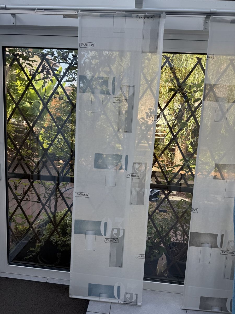 Vorhänge: Schiebegardine 7 Stk. – Gebraucht aus Möhlin von Palessandro91
