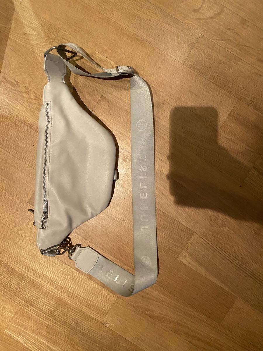Borse da donna: Jubelist Crossbag grau – Usato da Buchs SG venduto da sar_vj5t 1