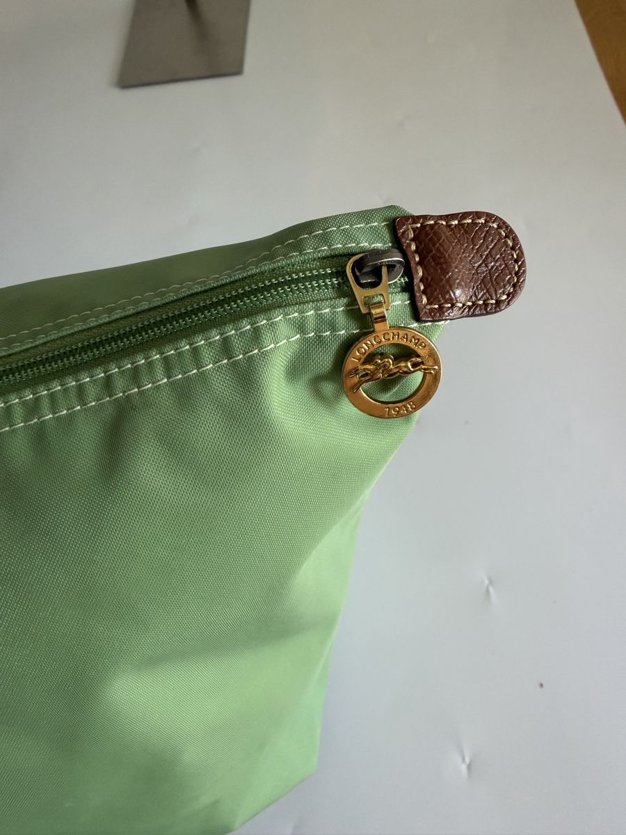 Longchamp Taschen für Damen: Original Longchamp Le Pliage M Grün – Gebraucht aus Vionnaz von b_f_d_r_g 5