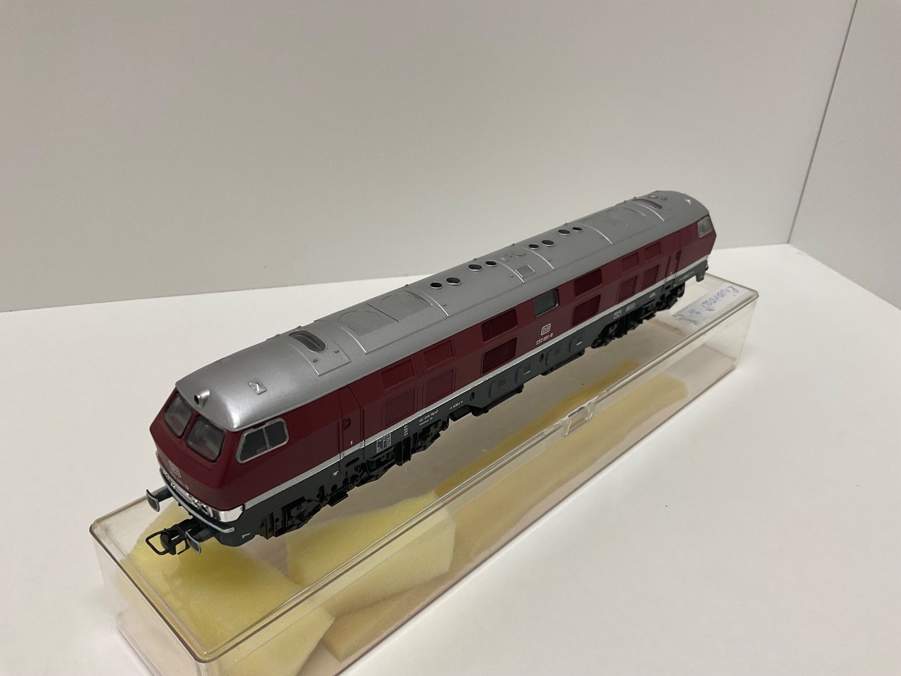 Rivarossi Modelleisenbahnen: Rivarossi H0, BR 232 001-8, der DB, stark Bespielt – Gebraucht aus Chur von Chur75 5