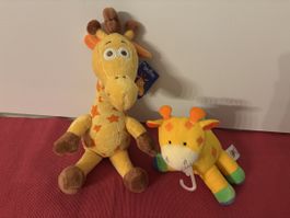 2 neue süsse Stofftier-Giraffen, ideal für kleine Entdecker