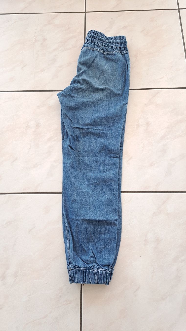 Hosen: jeans 34 – Gebraucht aus RIAZ von Betty012 1