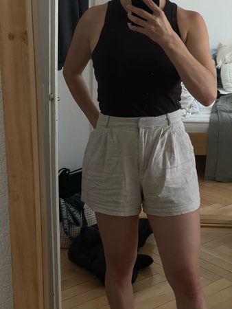 Abercrombie & Fitch EU 36 beige Shorts