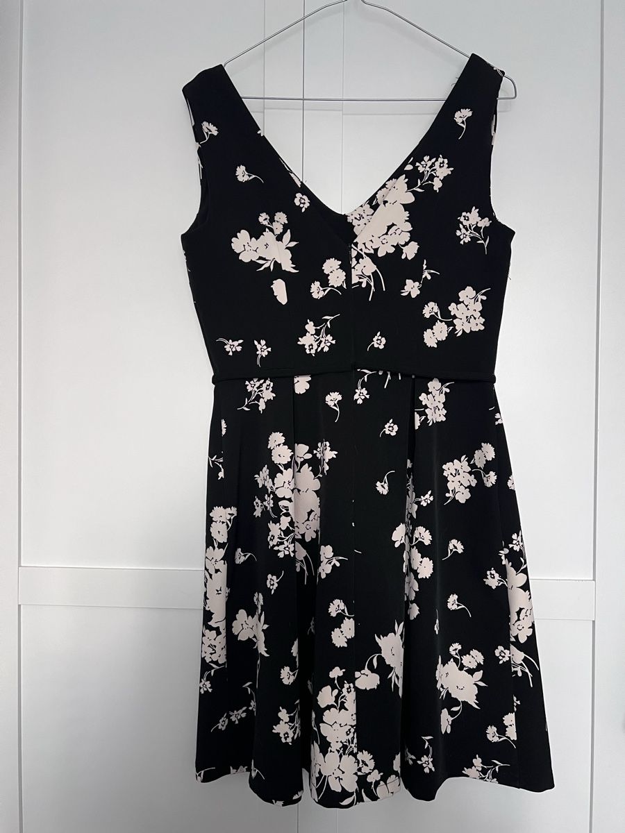 Kleider: Dress Nuna Lie – Gebraucht aus Pregassona von kat_zh5d 1