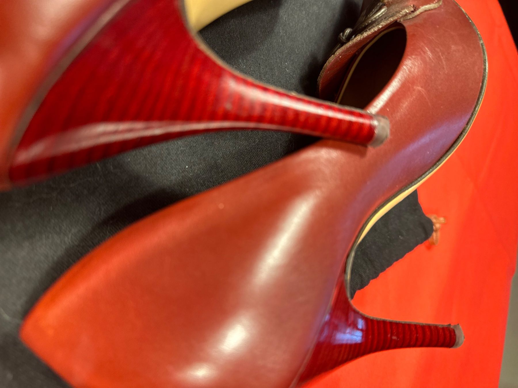 Salvatore Ferragamo Damenschuhe: Salvatore Ferragamo Pumps Grösse 39 – Gebraucht aus Freienbach von GerSe019 2