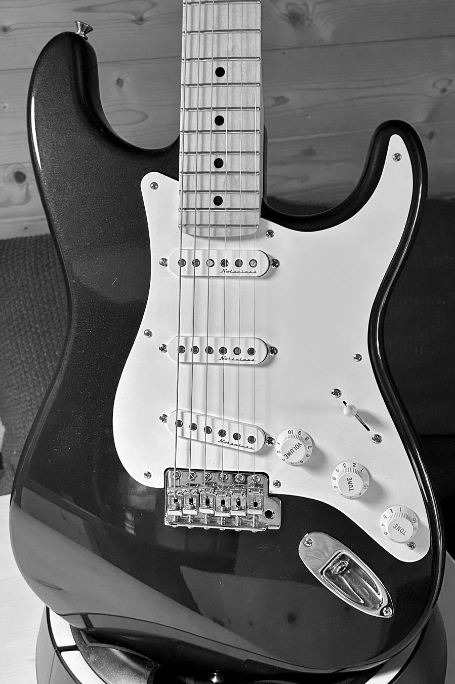 Fender Musikinstrumente: Fender Custom Shop Stratocaster Eric Clapton 2023  Top – Gebraucht aus Malix von Musik.CA 1