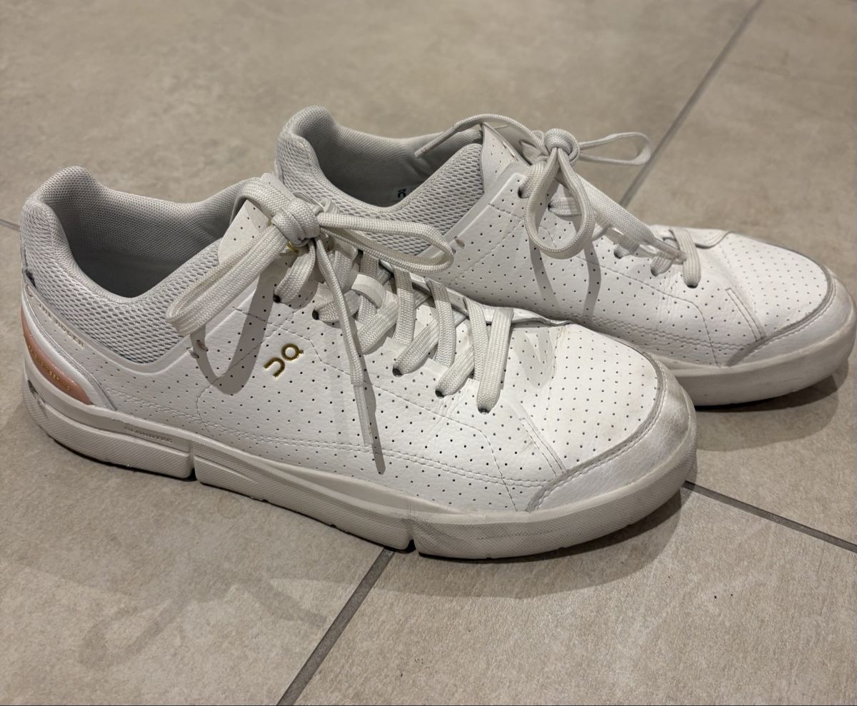 On Scarpe da donna: On The Roger Damen Sneaker Gr.39 – Usato da Sarmenstorf venduto da mel_s5k6 2