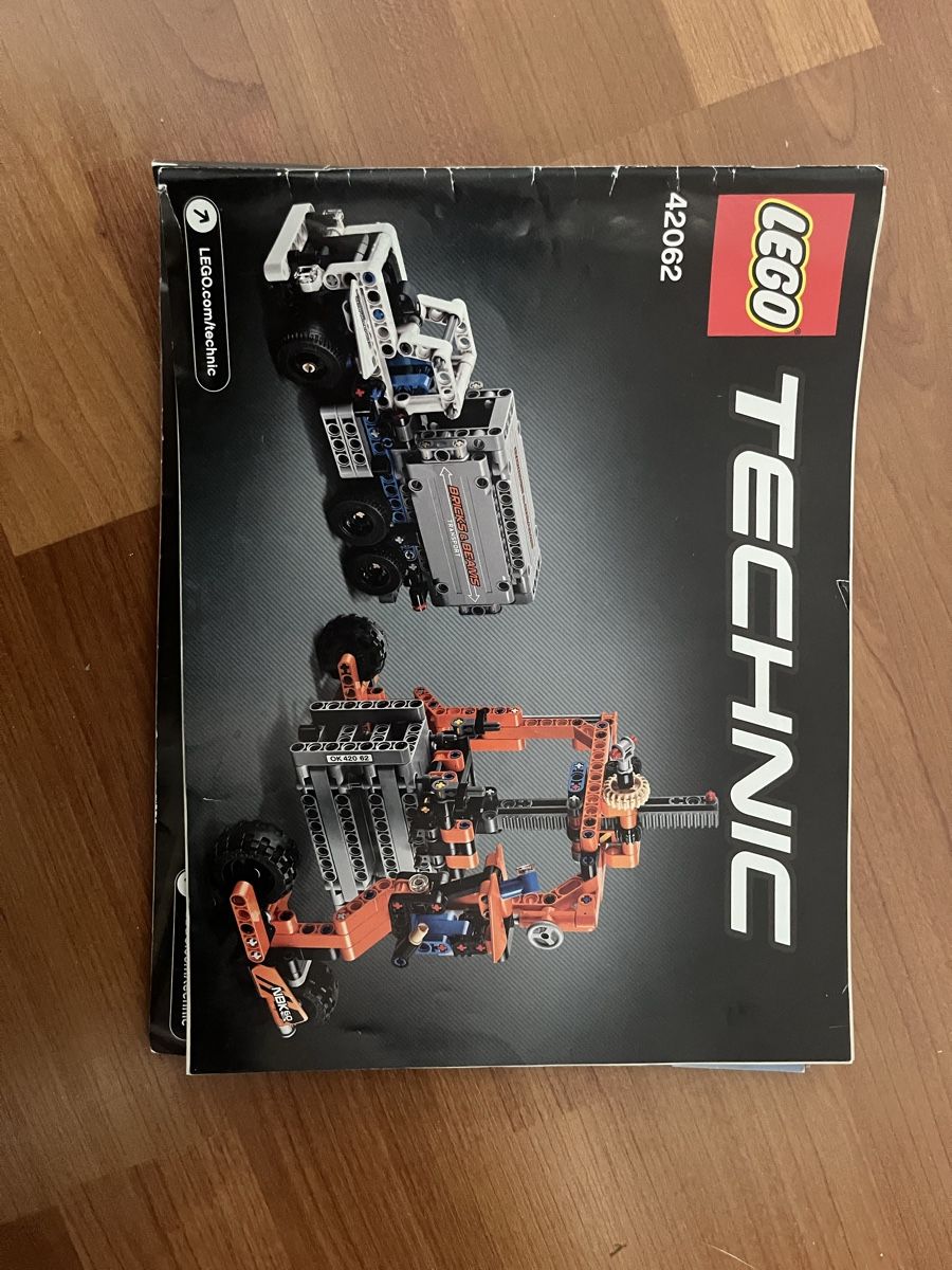 Lego Kit di costruzioni: Lego Technic  – Usato da Tobel venduto da gil_6fhz 2