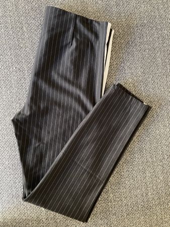 Pantalon type jeggings t. L