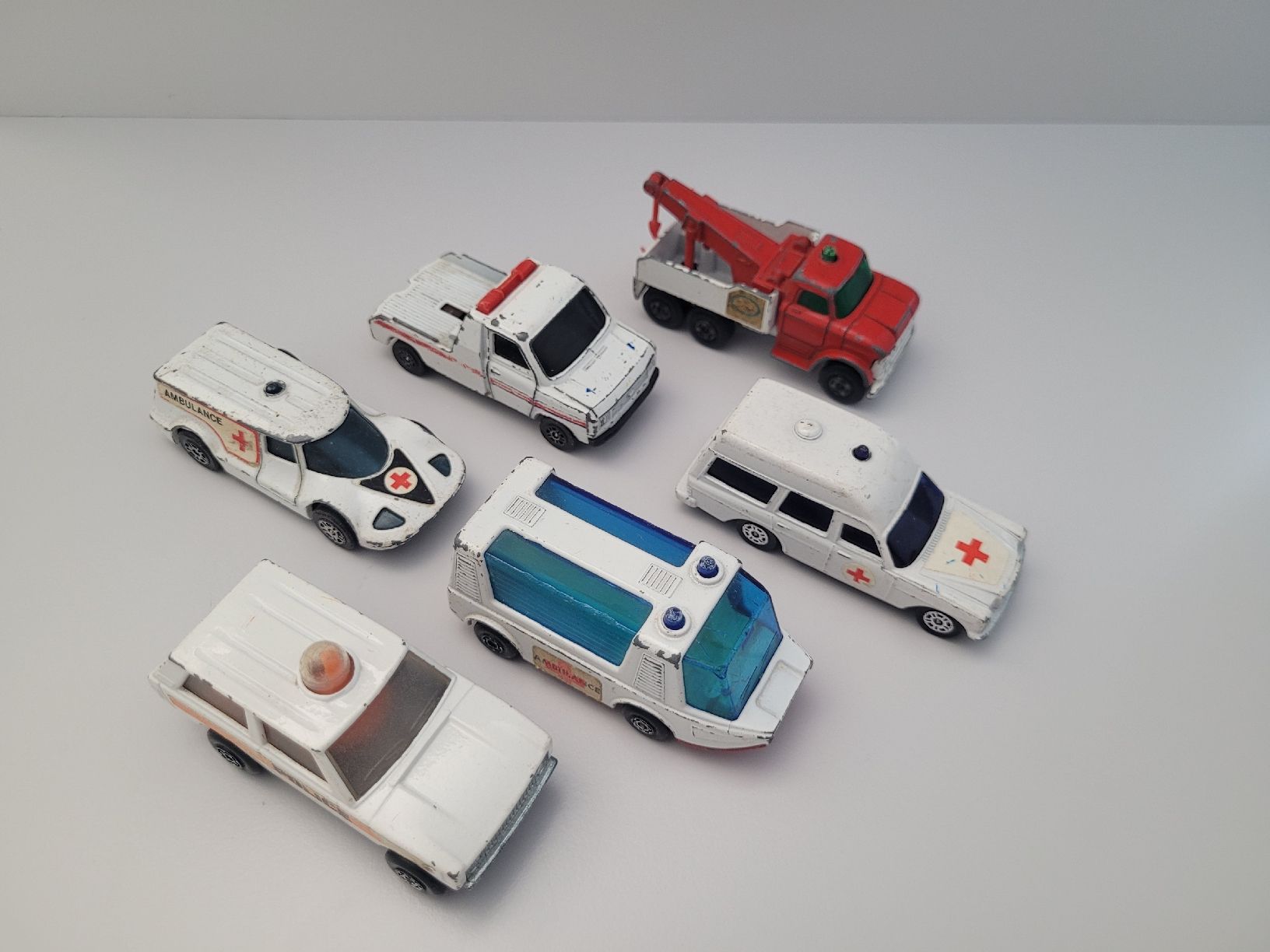 Matchbox Modellautos: MATCHBOX CORGI TOYS MODELLAUTOS 1/64 – Gebraucht aus Zumikon von tho_9zm8 2