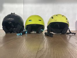 Casques ski jaunes et noir enfant et adulte 