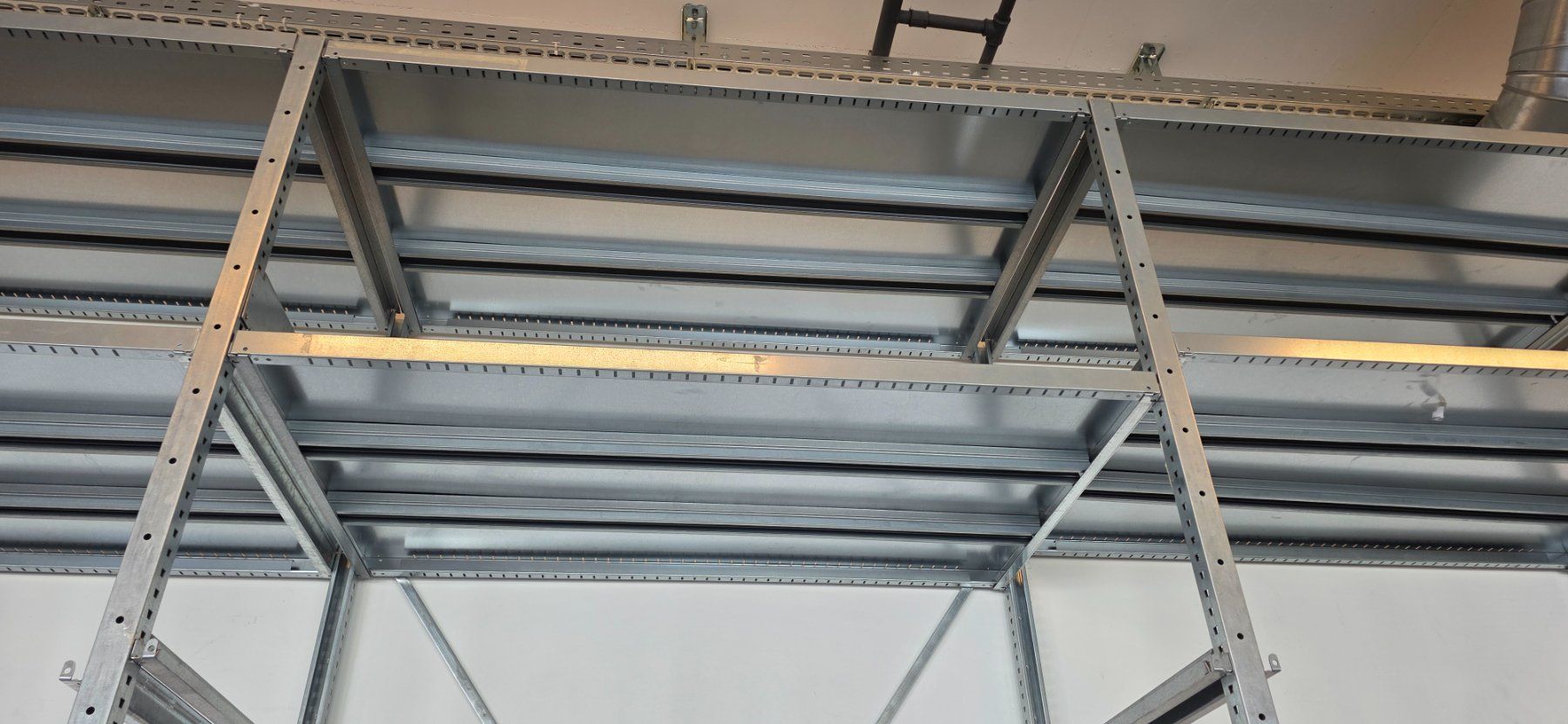 Scaffali: Lagergestell Metall massiv – Usato da Schattdorf venduto da Bernhard0 4
