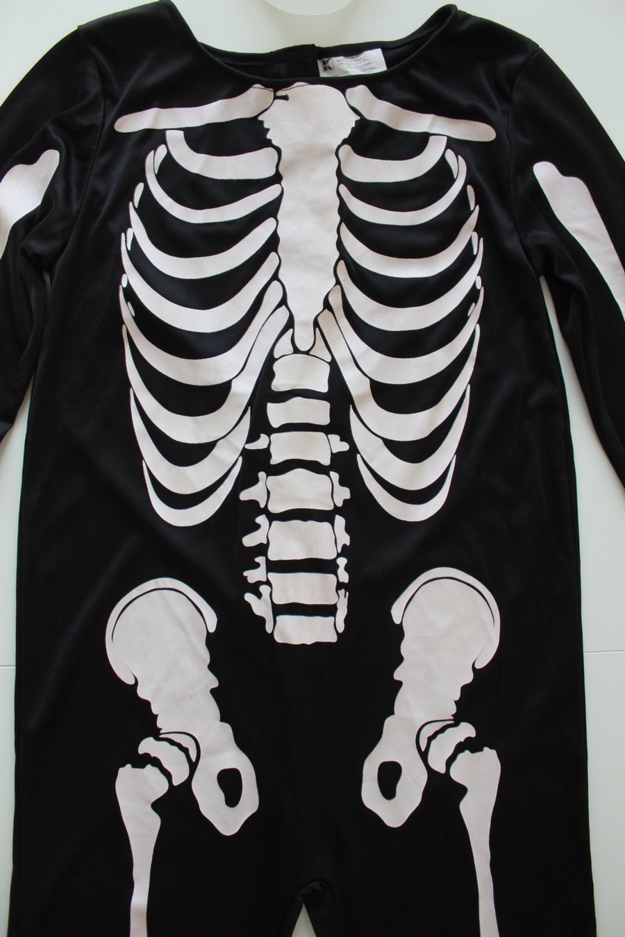 Costumi: Costume squelette / Skelett t. 128 - 140 – Usato da Peseux venduto da CoolShoping 4