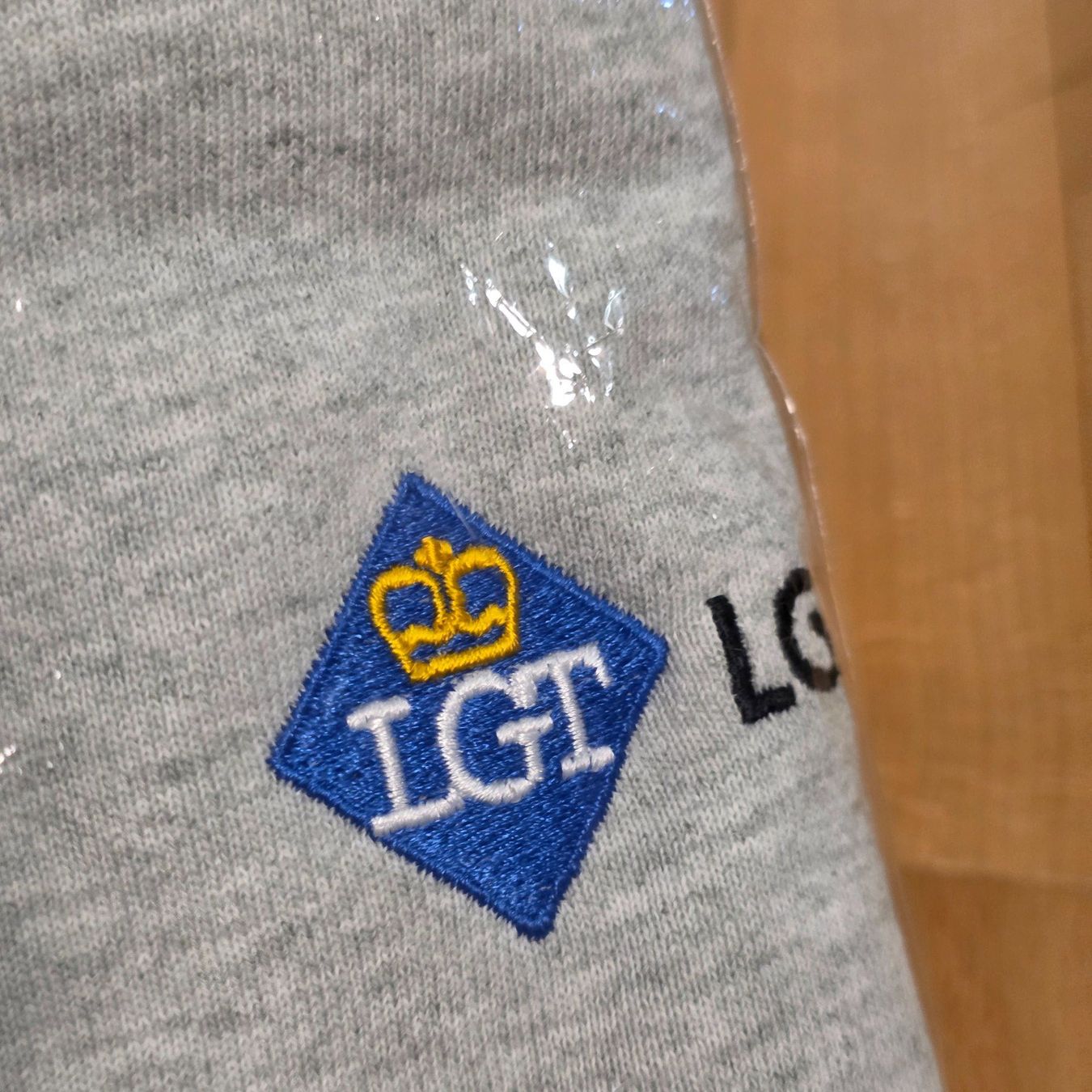 Pullover & Sweatshirts: Vintage Pullover XL – neu & originalverpackt – Neu und originalverpackt aus Wald ZH von CapLux 2