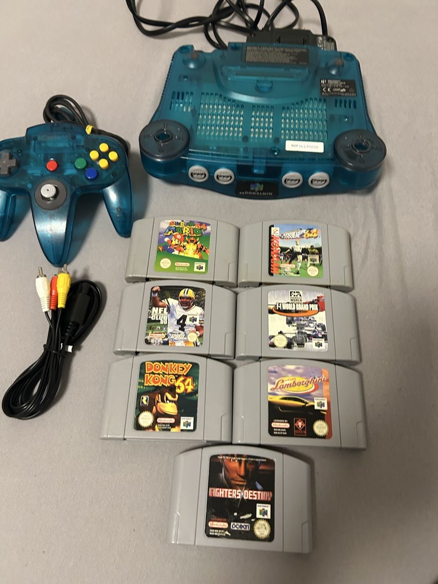 Nintendo Console: Nintendo 64 Konsole mit 7 Top spiele – Usato da Oftringen venduto da Breza22 8