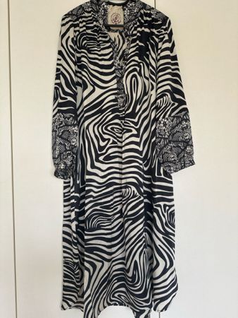 Friendly Hunting 100% Silk Zebra & Snake Print Midi Dress M