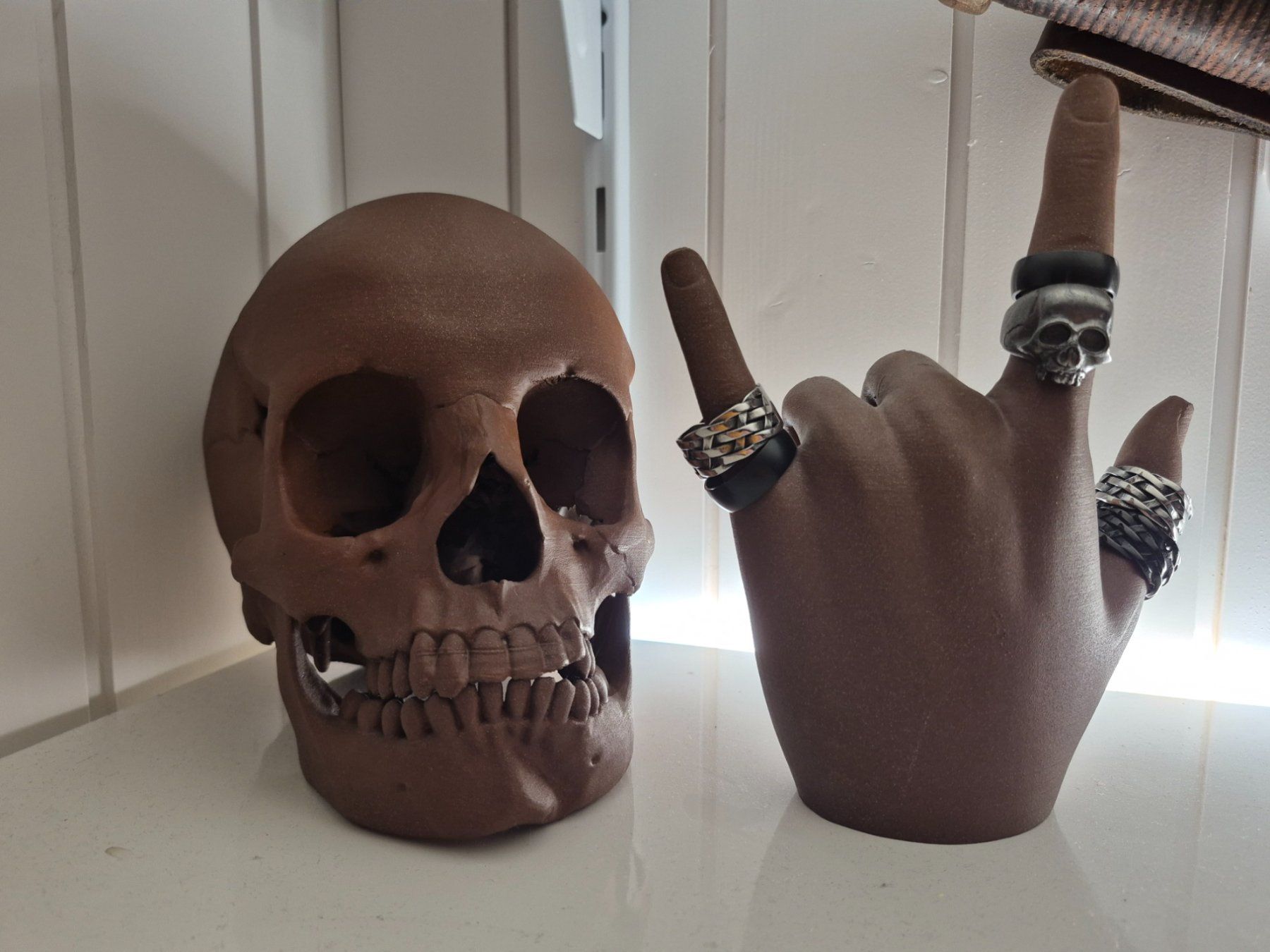 Alle Dekorationen: Deko-Rock-On-Hand – Gebraucht aus Thierachern von rolfdavid 5