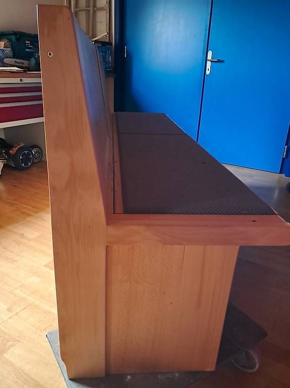 Panchine: Sitzbank mit Truhe – Usato da Mühlrüti venduto da bambe 1