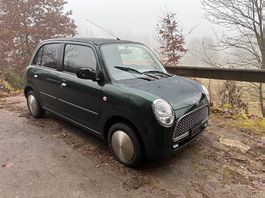 Niedlicher Kleinwagen